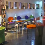 Apostrophe Hotel 3*