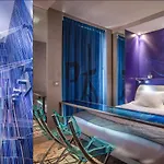 Hotel Apostrophe Paris