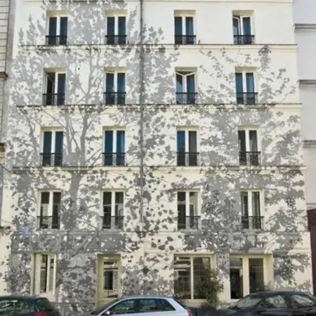 Apostrophe Parigi